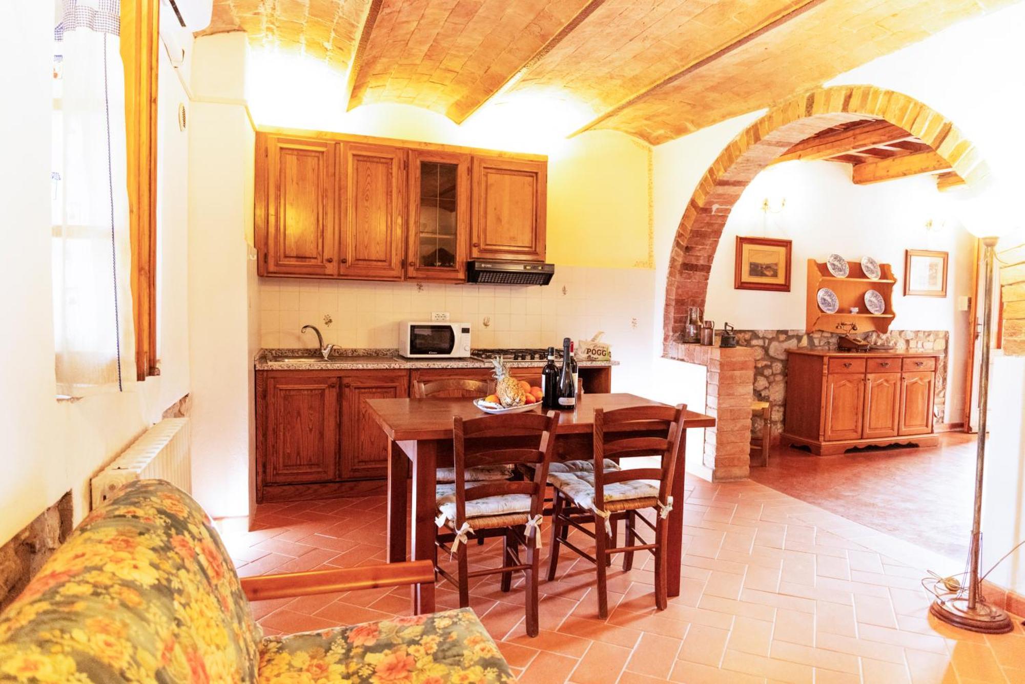 Вилла Borgo Il Poggio Agritourismo Монтайоне Экстерьер фото