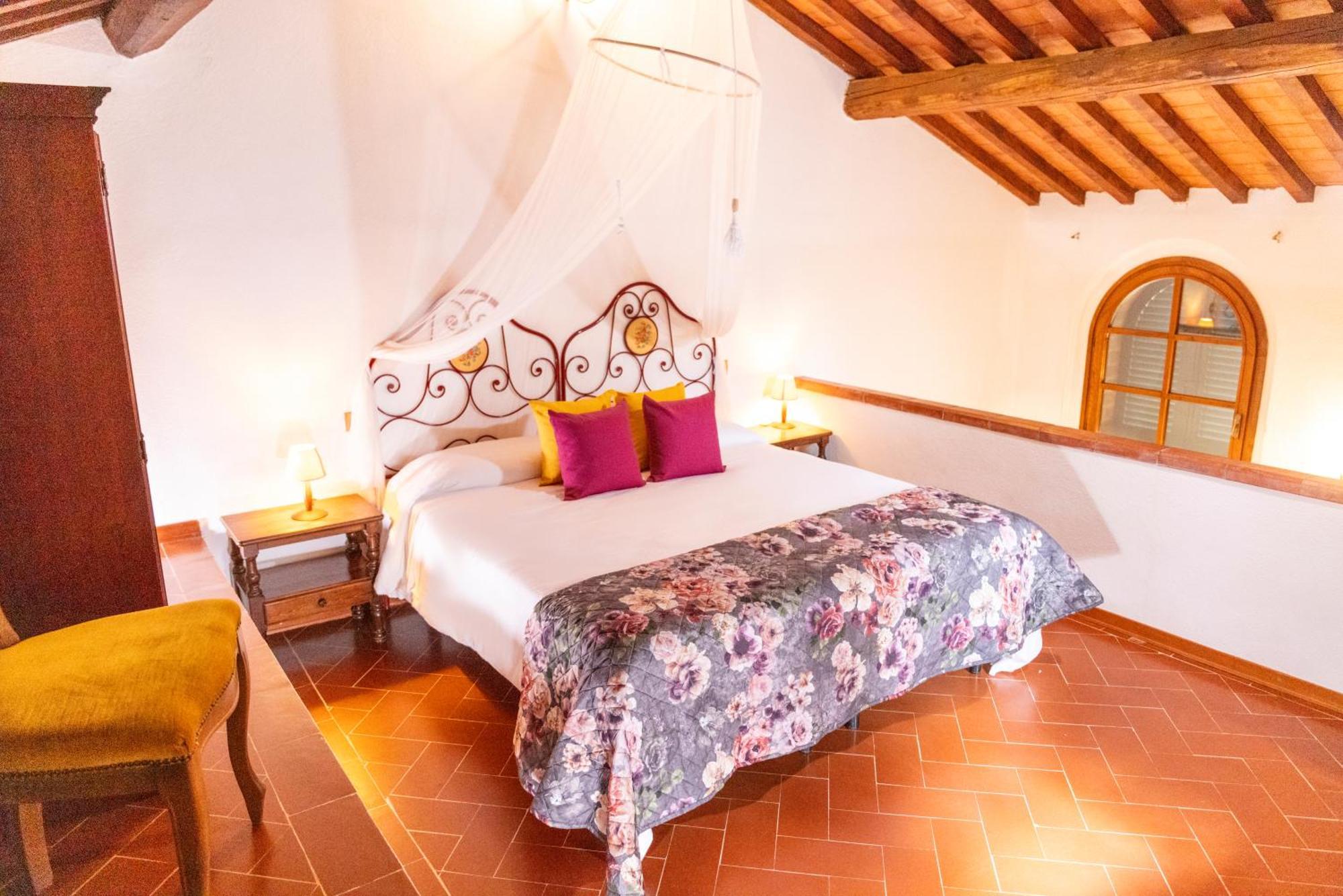Вилла Borgo Il Poggio Agritourismo Монтайоне Экстерьер фото