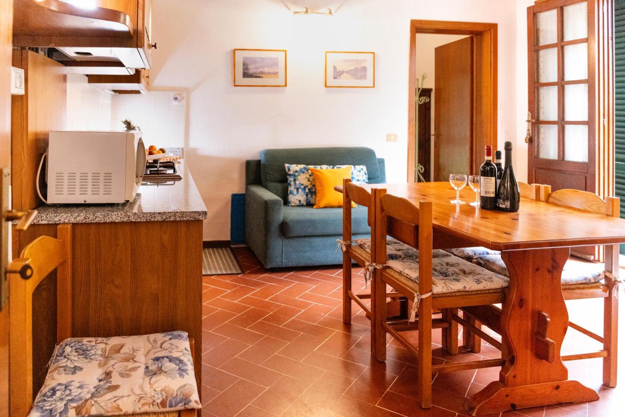 Вилла Borgo Il Poggio Agritourismo Монтайоне Экстерьер фото